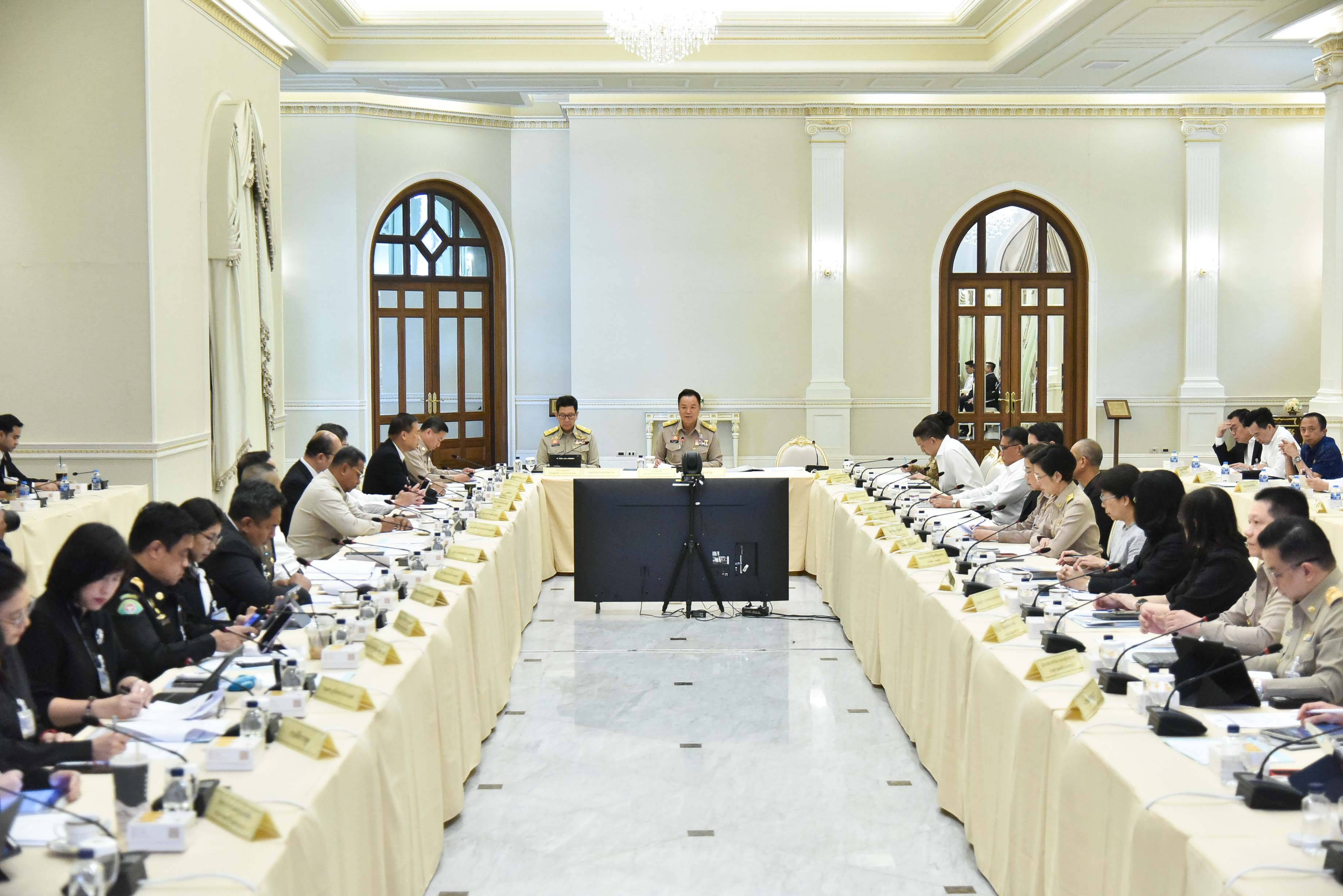 นายกรัฐมนตรีและรัฐมนตรีว่าการกระทรวงมหาดไทย เป็นประธานการประชุมคณะกรรมการระดับชาติเพื่อเตรียมการจัดการประชุมประจำปีสภาผู้ว่าการธนาคารโลกและกองทุนการเงินระหว่างประเทศ ประจำปี 2569 ครั้งที่ 1/2569 ณ ตึกภักดีบดินทร์ ทำเนียบรัฐบาล 11 พฤษภาคม 2569