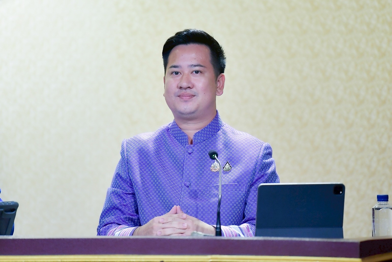 รัฐบาลไทย-ข่าวทำเนียบรัฐบาล-ครม. เห็นชอบ การขอปรับชื่อ วัตถุประสงค์  และกลุ่มเป้าหมาย โครงการบ้านสวัสดิการ ข้าราชการ (เช่าซื้อ) จังหวัดสงขลา และ  จังหวัดปัตตานี