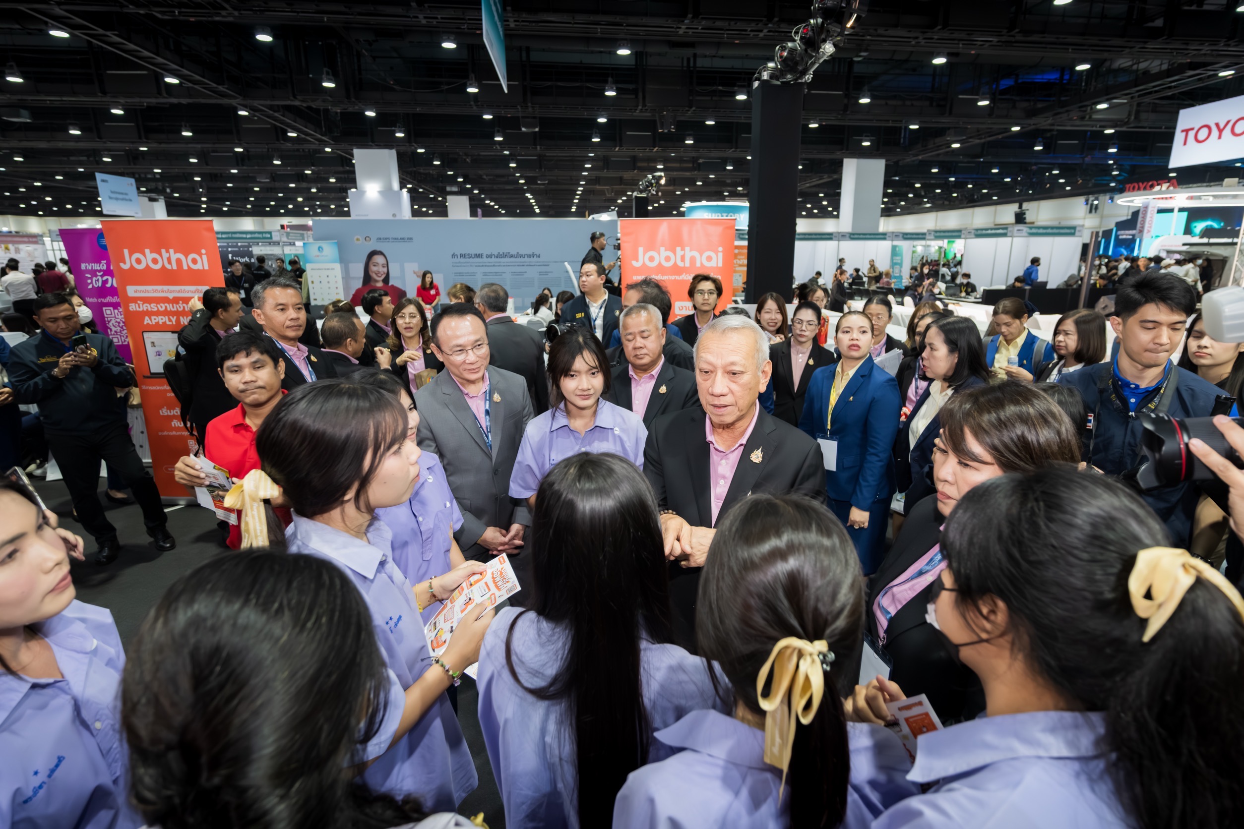 ​“พิพัฒน์” ย้ำ JOB EXPO THAILAND 2025 คือต้นแบบความร่วมมือรัฐ–เอกชน…